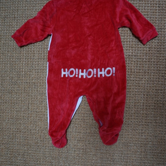 Unisex 6-9mos 1-piece Red & White My First Christmas PJs - Picture 3 of 3